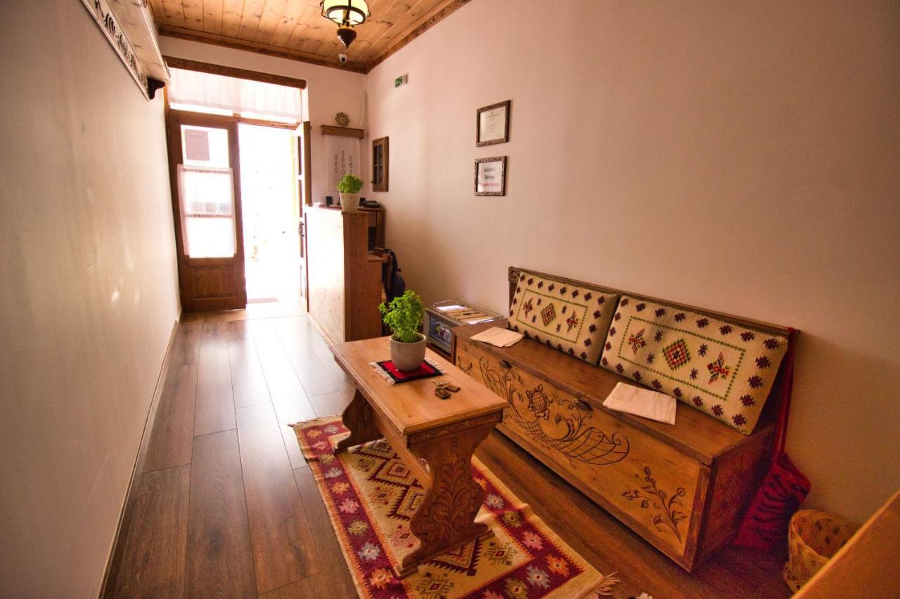 4Rooms Hotel Гирокастра Экстерьер фото