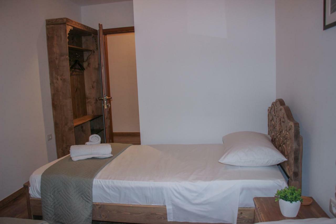 4Rooms Hotel Гирокастра Экстерьер фото